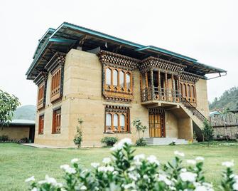 Spirit Village Lodge - Punākha - Building