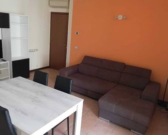 Two-room apartment for rent - Ravenna - Wohnzimmer