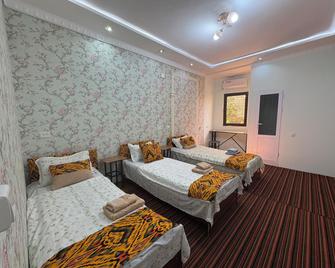 Fayz Guest House since 2019 - Samarqand - Schlafzimmer