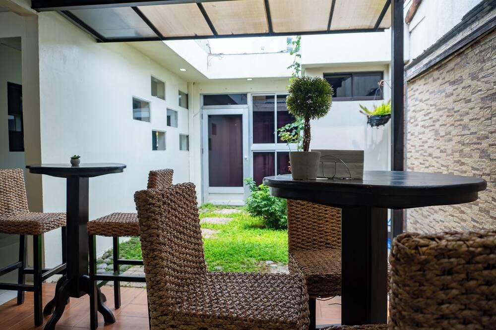 Hotel La Capilla - Suites & Apartments San Benito - San Salvador - Patio