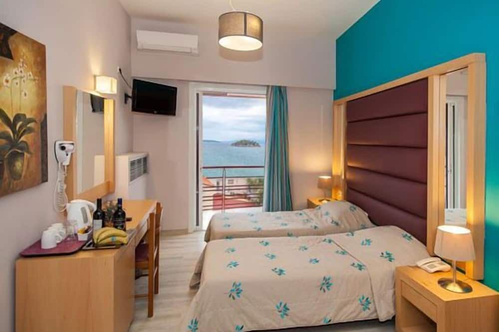 Frini Hotel - Tolo - Bedroom