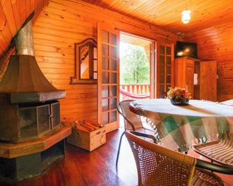 Velinn Hotel Fazenda Fonte Das Hortênsias - Santo Antônio do Pinhal - Matsal