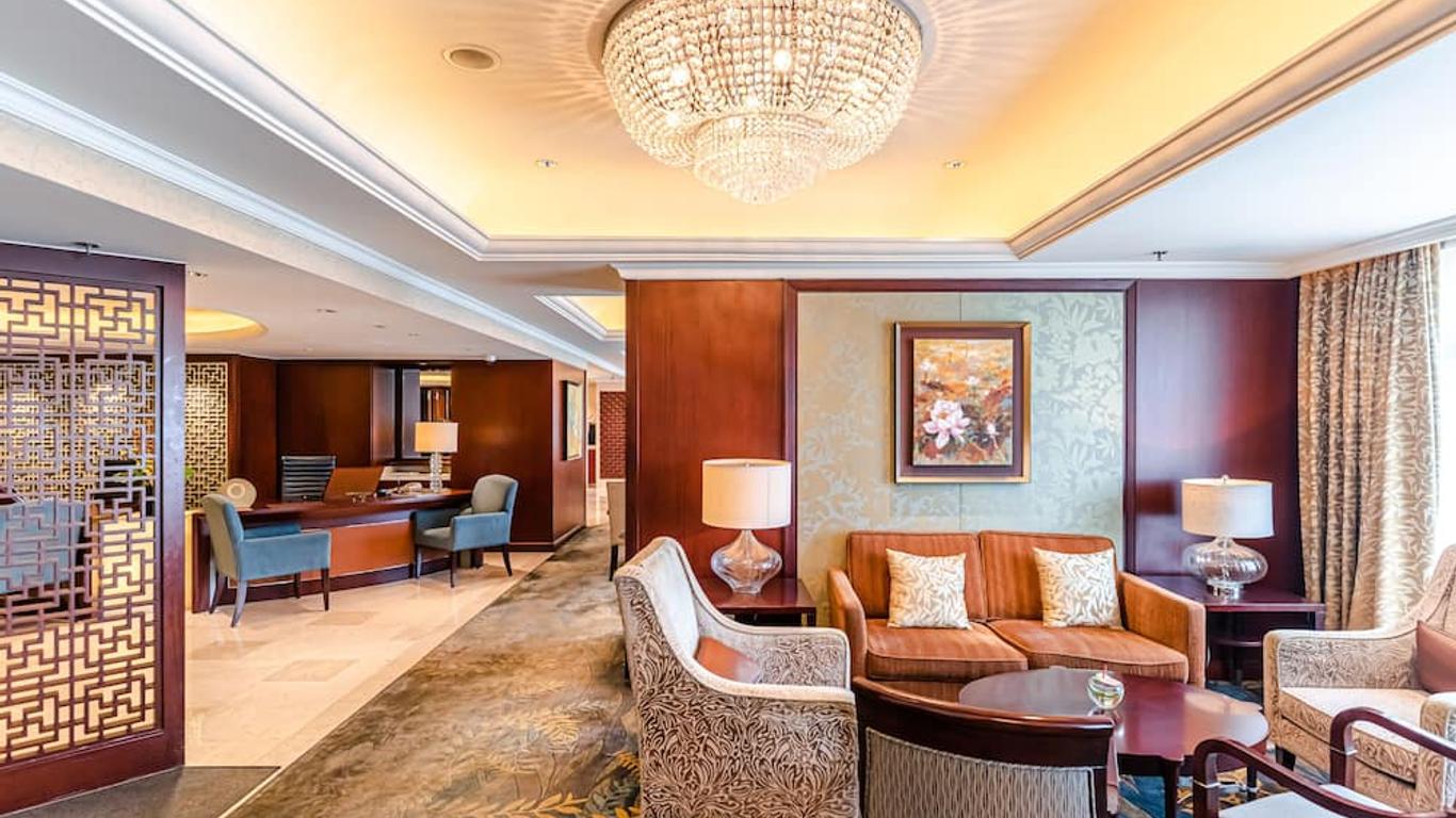 Shangri-La Wuhan