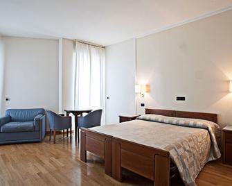 Hotel Il Timone - Porto San Giorgio