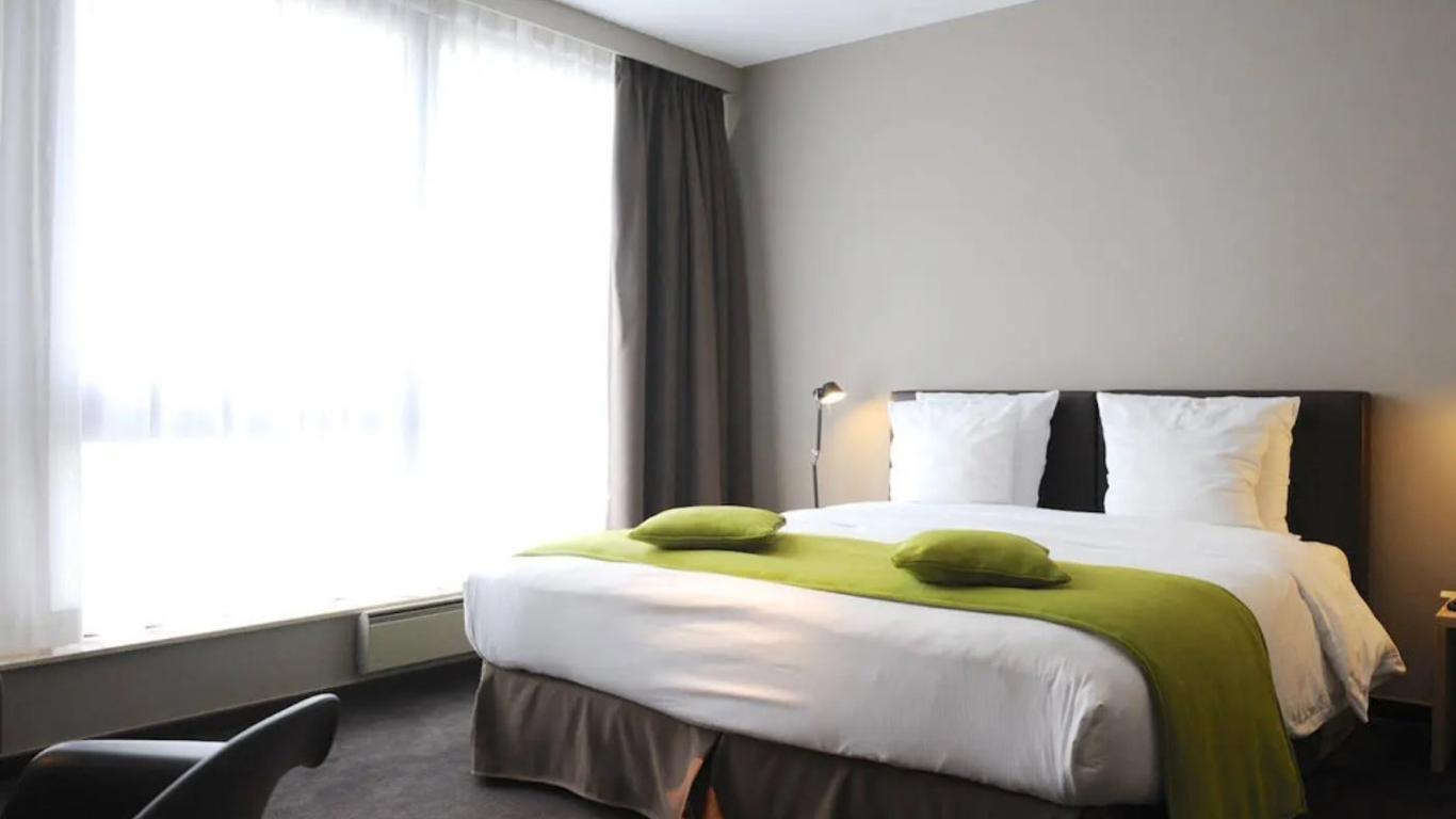 9Hotel Chelton