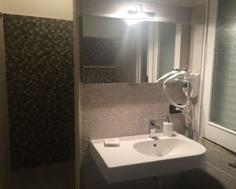 B&B Fiori di Lava - Nicolosi - Koupelna