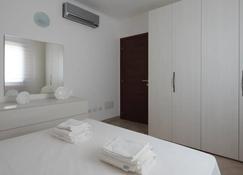 Welcomely - Xenia Boutique House - Olbia