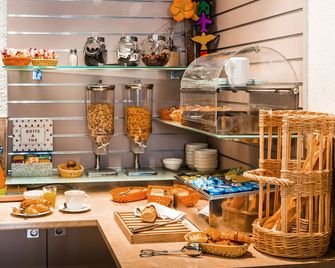 Hotel Le 21 - Saint-Raphaël - Buffet