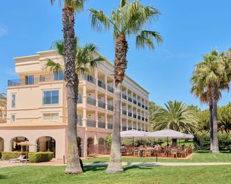 Portobay Blue Ocean - אלבופרה - בניין