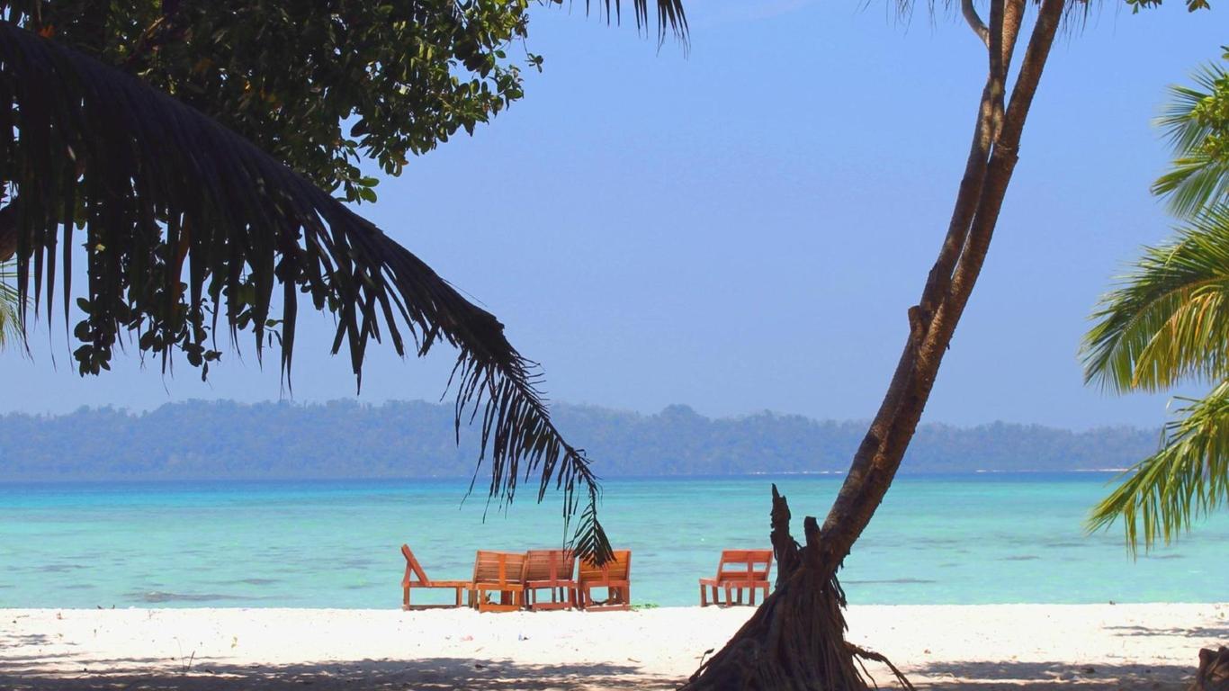 Gold Star Beach Resort