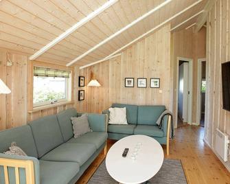 5 person holiday home in Esbjerg V-By Traum - Esbjerg - Living room