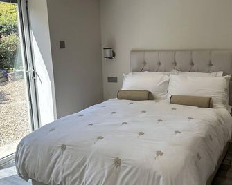 Beautiful 1-Bed Studio in Bourne end - Bourne End - Slaapkamer