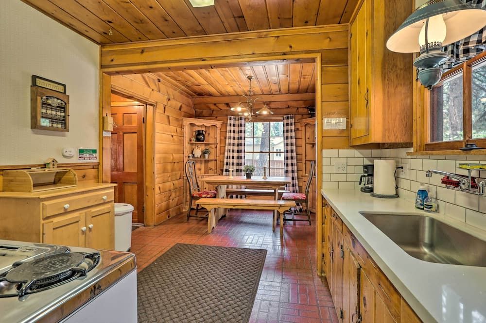 Big Bear Lake Cabin ~ 4 Mi Snow Summit Ski Resort - Big Bear Lake - Cuisine