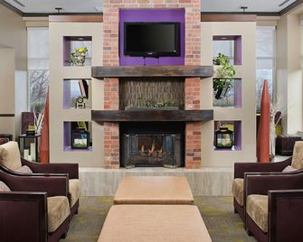 Hilton Garden Inn Hartford North/Bradley Int'l Airport - Windsor - Lounge
