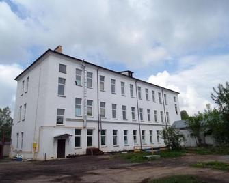 Hostel on Shtykova 3 - Staraja Russa - Gebäude