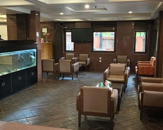 Hotel Heritage 2001, Nagpur - Nagpur - Lounge