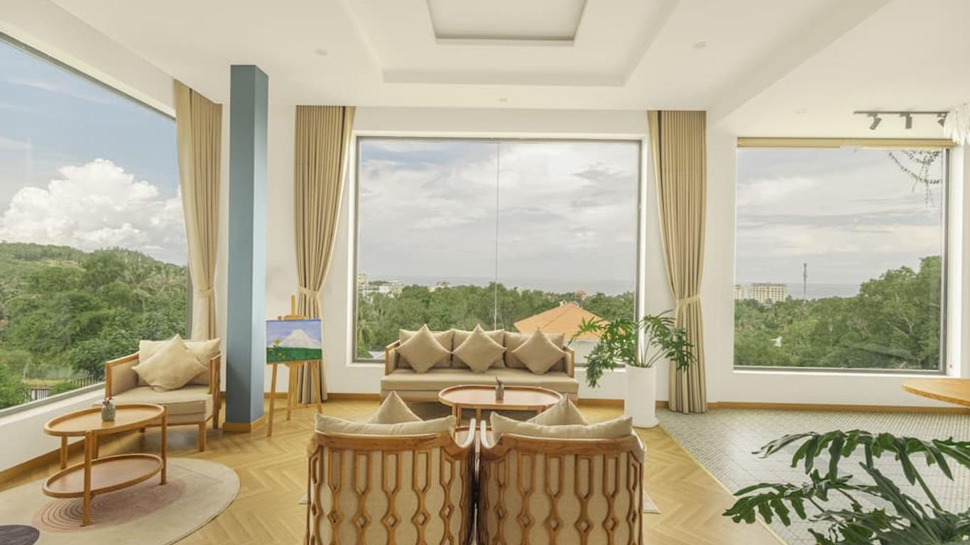 Tom Hill Boutique Resort & Spa