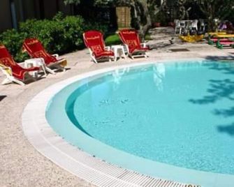 Hotel Smeraldo - Sirmione - Pool