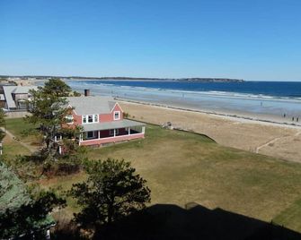 Outstanding sea views of pine in this 2-bedroom apartment on the beach - Old Orchard Beach - Beach