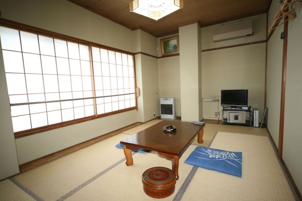 يوزاوا سكي هاوس