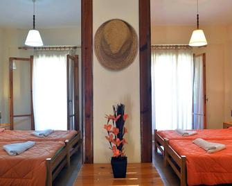 Feeloxenia Corfu Apartments - Acharavi - Habitación