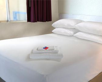 Americas Best Value Inn & Suites San Antonio Arena District - San Antonio - Makuuhuone