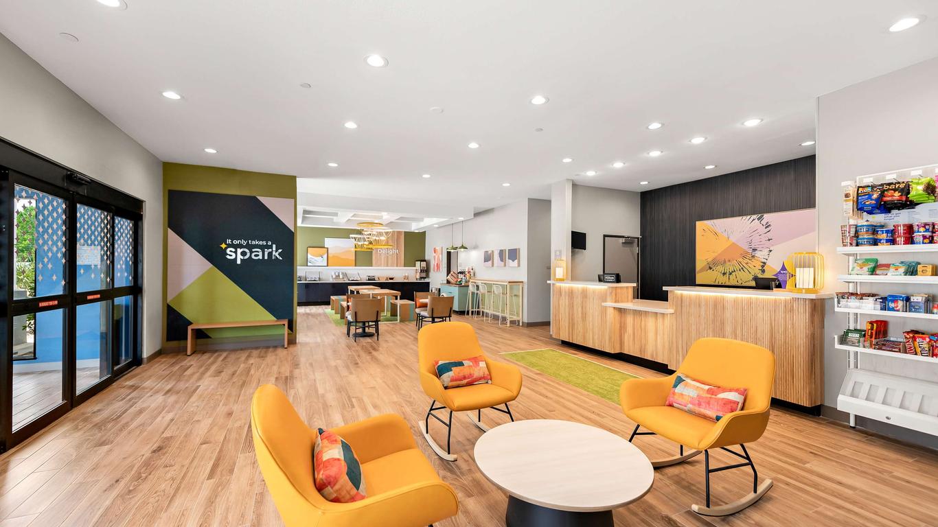 سبارك باي هيلتون مانفيلد