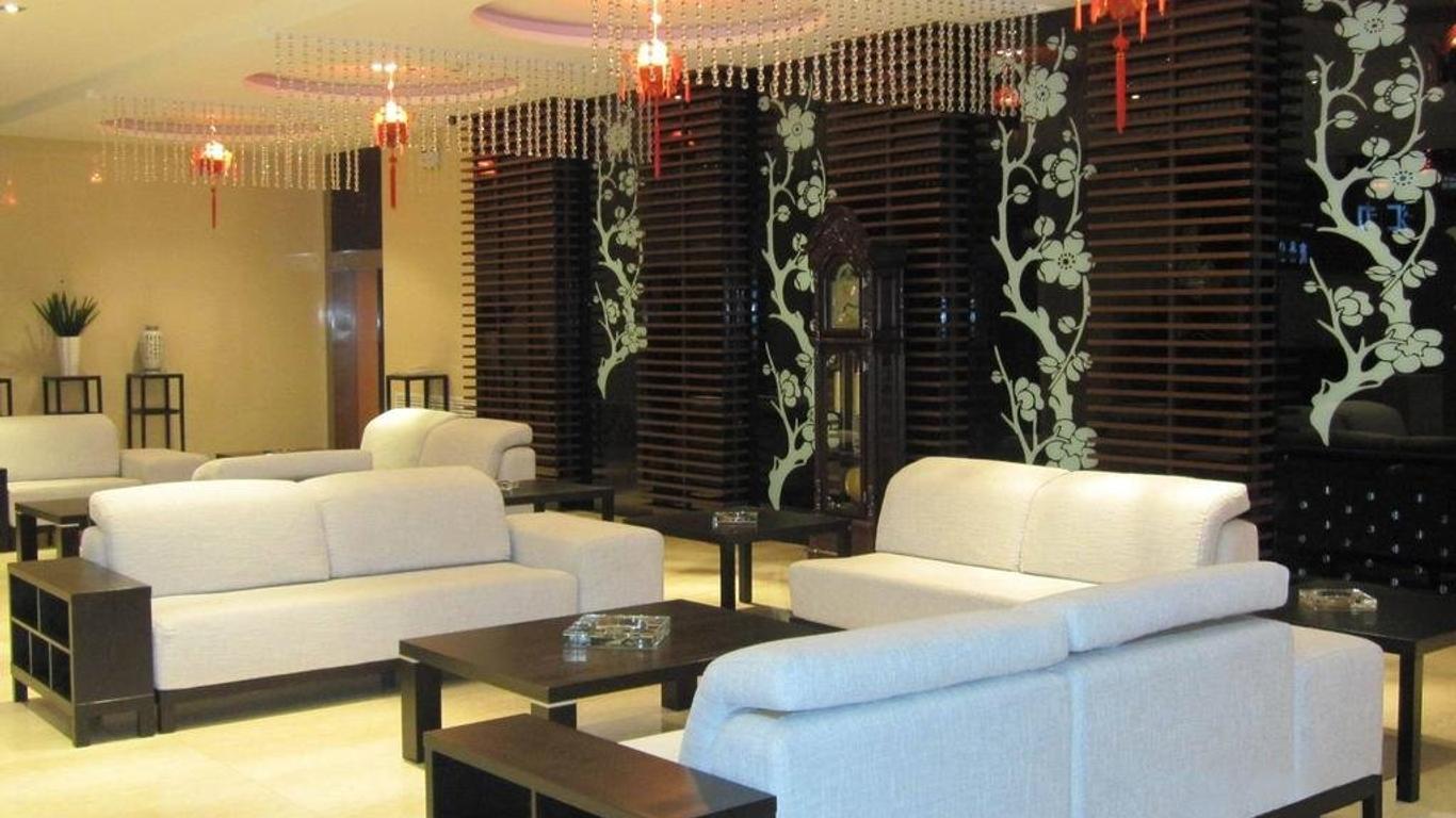 Huili Business Hotel
