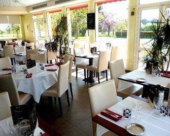 Logis Hotel De La Loire Ancenis - Restaurant Les Bateliers - Vair-sur-Loire - Restaurant