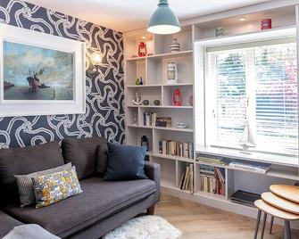 Ealu Mor, Ballylickey, Wild Atlantic Way - Ballylickey - Living room