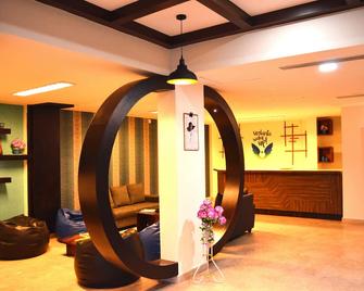 Vedanta Wake Up - Trivandrum - Thiruvananthapuram - Front desk