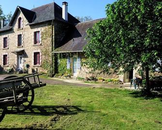 Domaine de la Clauzade, nature break in Corrèze - Saint-Germain-les-Vergnes - Vista del exterior