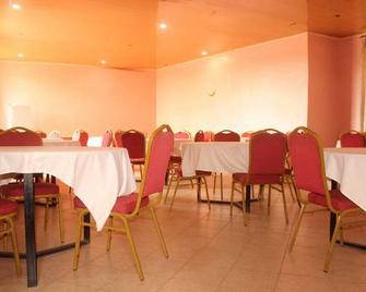 Shammah Hotel - Masii - Restaurante
