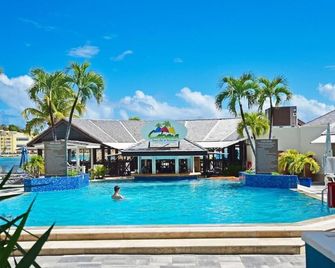 Amazing Ocean views for this Simpson Bay Beachfront Condo in Paradise! - Koolbaai - Zwembad