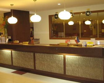 Bacolod Pavillon Hotel - Bacólod - Recepción