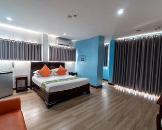 One Averee Bay Hotel - קורון - חדר שינה