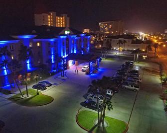 Holiday Inn Express Hotel & Suites South Padre Island, An Ihg Hotel - South Padre Island - Κτίριο