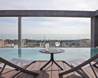 Acta Voraport - Barcelona - Pool