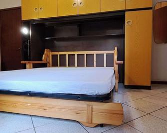 Graynite-Old Village Apartment - Ponte di Legno - Camera da letto
