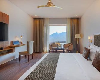 The Sanawar Heights Kasauli - Kasauli - Schlafzimmer