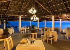 Chuini Zanzibar Lodge By Newmark - Bububu - Restaurant