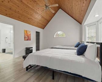 Luxury Family Villa Sleeps 20 - Coarsegold - Kamar Tidur