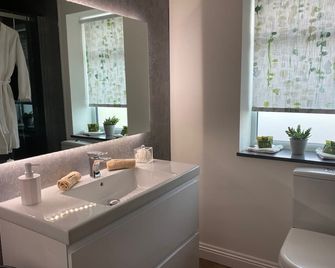 Toppesfield House B&B - Bude - Baño