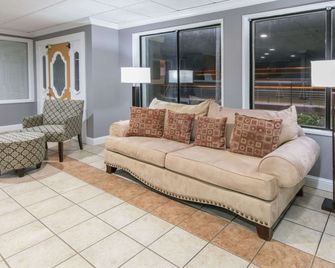 Knights Inn Longview - Longview - Lobby
