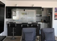 Departamento Moderno cerca a Playa Blanca - Punta Hermosa - Cucina