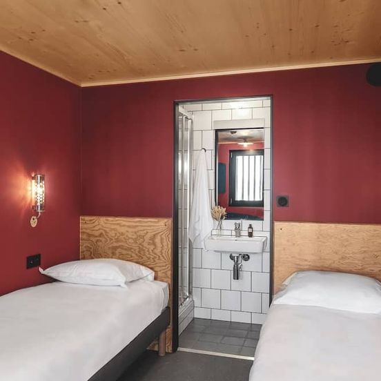 Eklo Hotels Toulouse Cartoucherie Zénith image 1