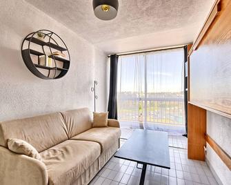 Charmant Studio Proche De La Mer - Le Grau-du-Roi - Huiskamer