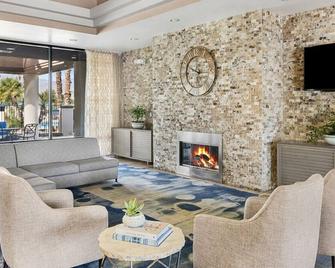 Marriott Desert Springs Villas II 2bd - Palm Desert - Living room