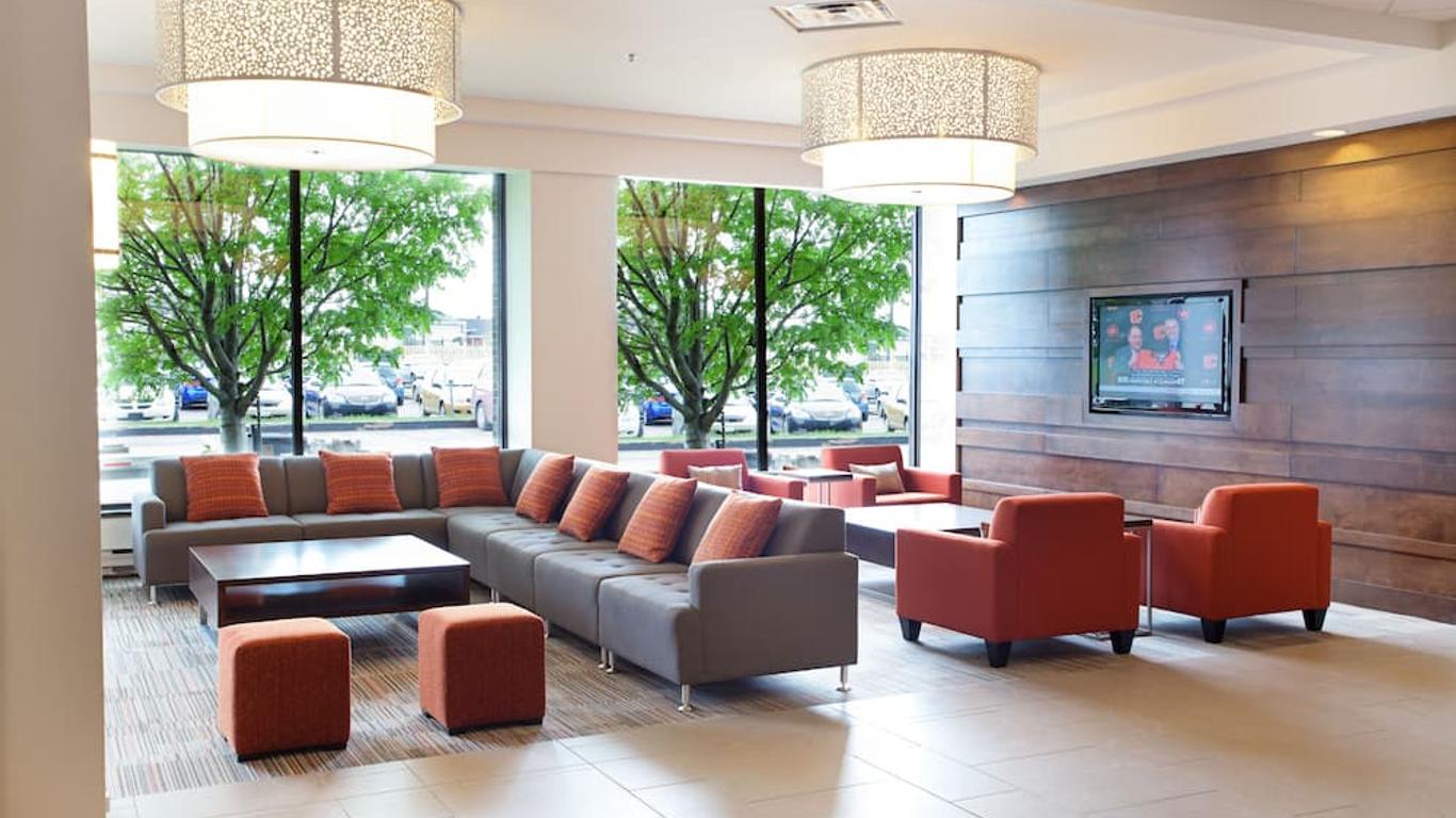 Delta Hotels by Marriott Saguenay Conference Centre
