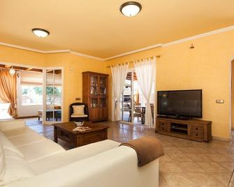 Villa Amelie - Antigua - Pokój dzienny